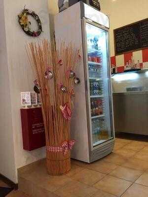 Η Kουζινα Tης Μαμας