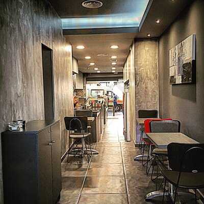 Foinikas Coffee & Food