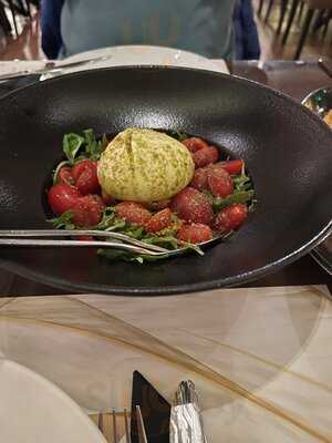 Agora Select Restaurant