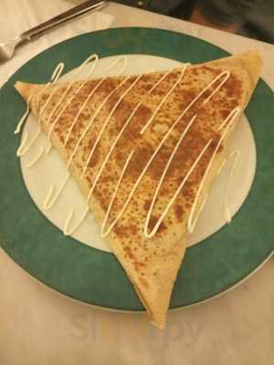 Amalthea Creperie