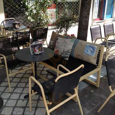 Spir.to Coffee & Bar