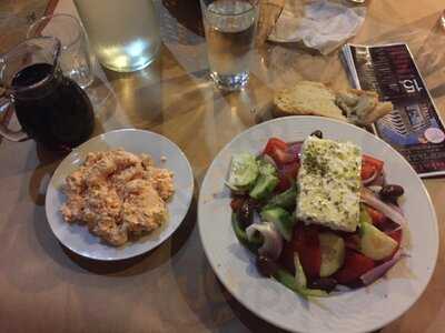 Μαρμίτα Στη Χόβολη