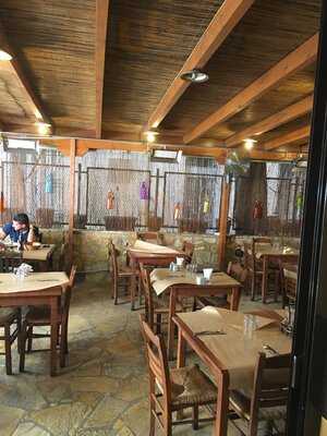 Μαρμίτα Στη Χόβολη