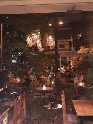 Πηνελόπη & Μνηστήρες