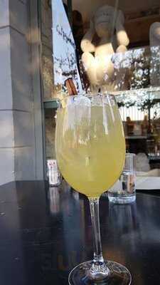 Off White Cafe Gallery