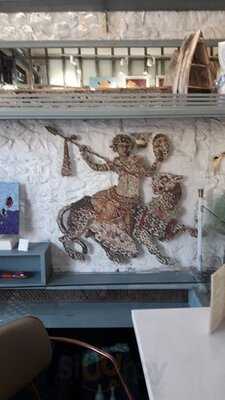 Off White Cafe Gallery