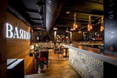 Barrio Restaurant Bar