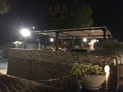 Caffe & Bar "Παλαιό Φρούριο"