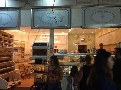 Coco's Ice Cream & Frozen Yogurt