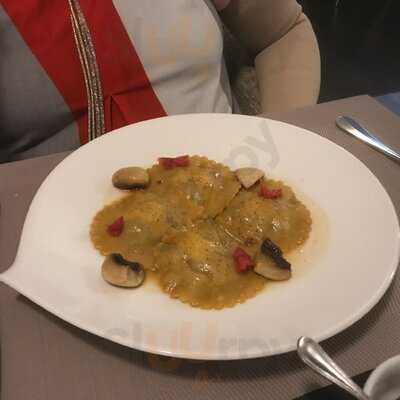 Pallas Athena Restaurant