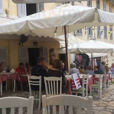 Old Town Cafe - Restaurant