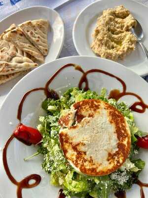 Piatsa Souvlaki Grill House