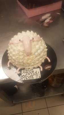 Εδώ Κάτι Ψήνεται