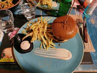 The Square Steaks & Burger Bar Corfu Town