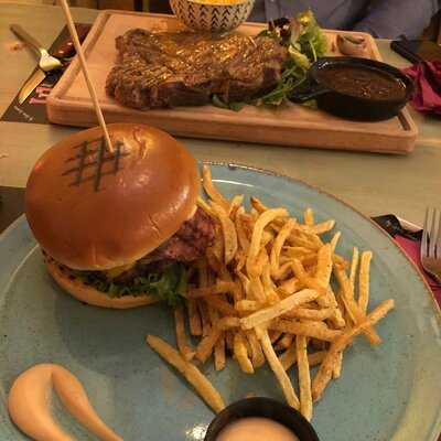 The Square Steaks & Burger Bar Corfu Town