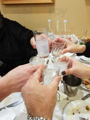 Παραδοσιακό Τσιπουράδικο «Ο Θωμάς»