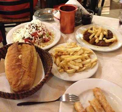 Παραδοσιακό Τσιπουράδικο «Ο Θωμάς»