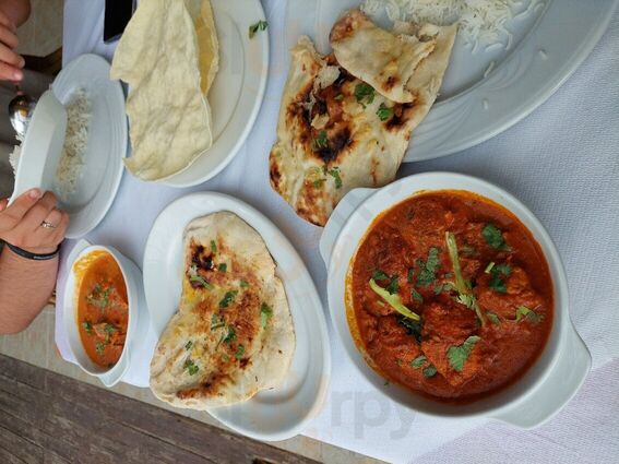 Kashmir Indian Restaurant