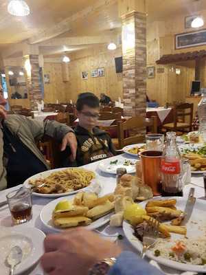 Βαγγέλης & Υιός