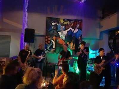 The Stroll Cafe & Cocktail Bar