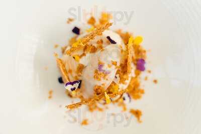 Atrium Greek Bistrot Restaurant