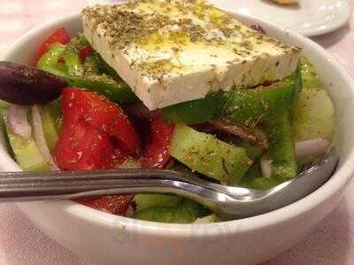 Δυό Δεκάρες ή Όκά