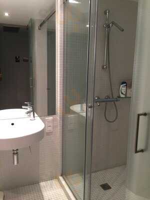 P. Box Hotel Periscope