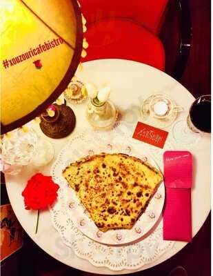 Xouzouri Cafe Bistro