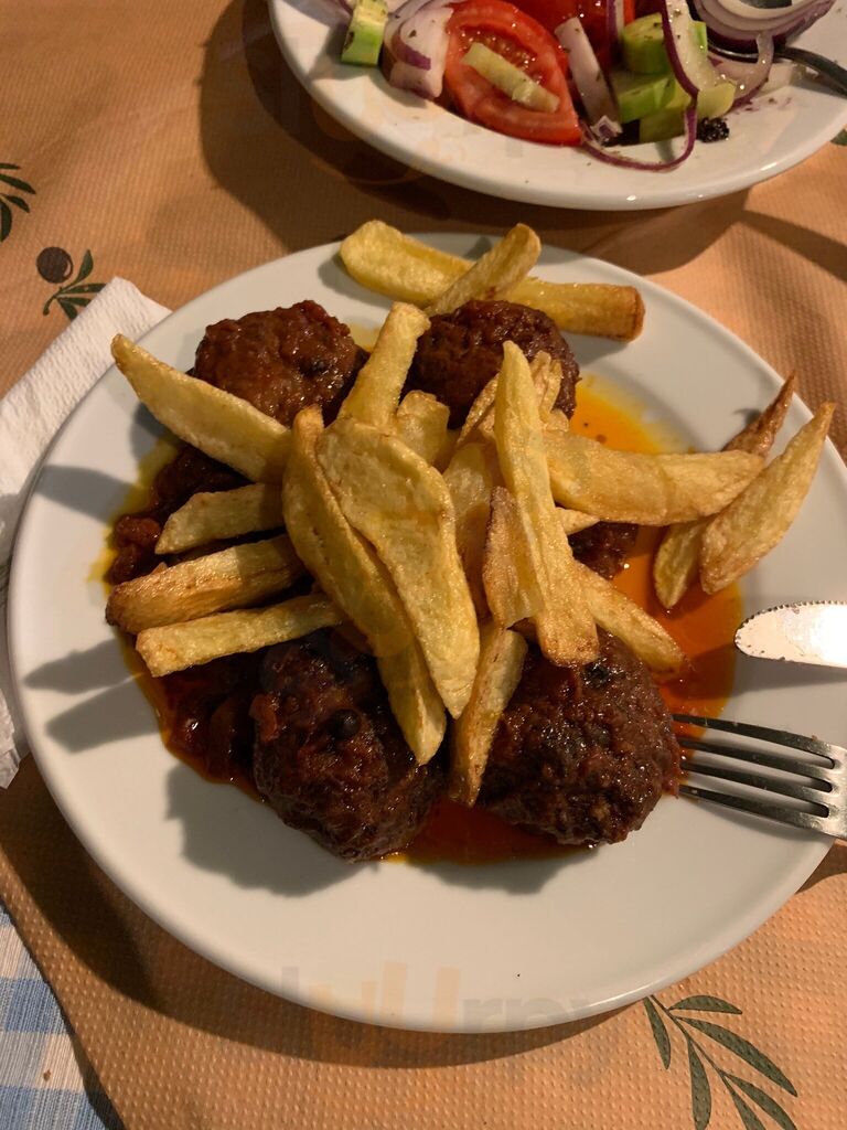 Μουριες