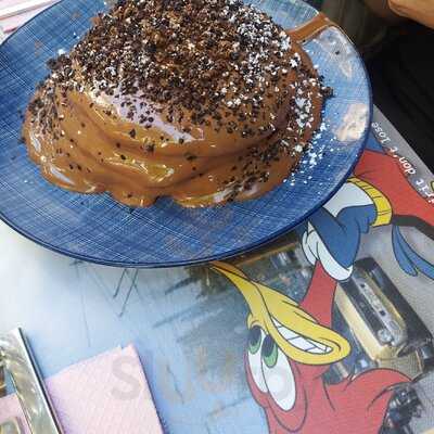 Εστρέγια Άθενς