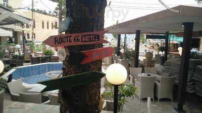 Πλατεία Cafe-bar