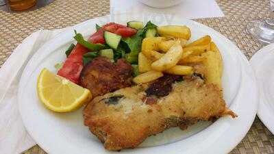 New Fortress Restaurnt Taverna Cafe