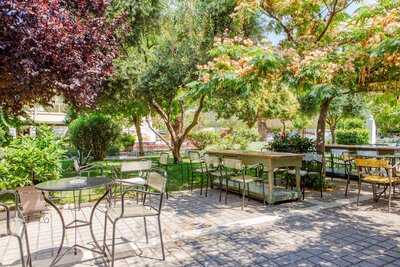 Κλωστήριον