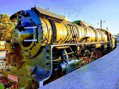 Τo Τρενο Στο Ρουφ - Wagon Restaurant