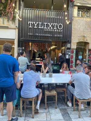 Tylixto Greek Wrap