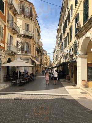 Bocconi Coffee & Snacks