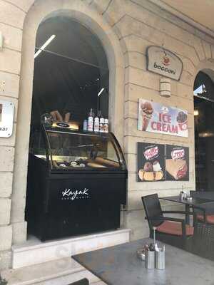 Bocconi Coffee & Snacks