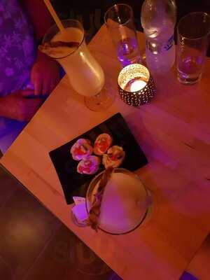 Viral All Day Cocktail Bar