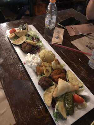 Μέγας Αλέξανδρος Greek Restaurant