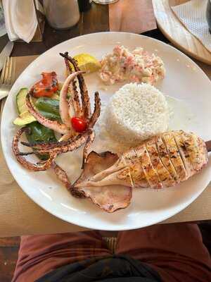 Μέγας Αλέξανδρος Greek Restaurant