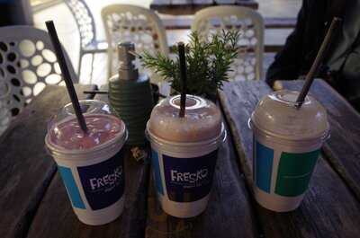 Fresko Yogurt Bar