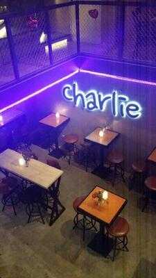 Charlie Restaubar