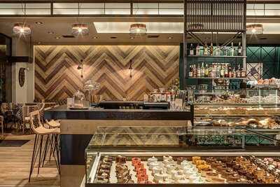 Νούσιας Premium