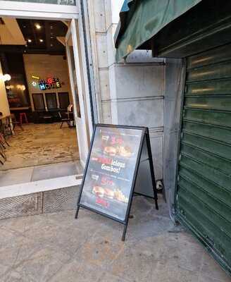 Goody's Burger House