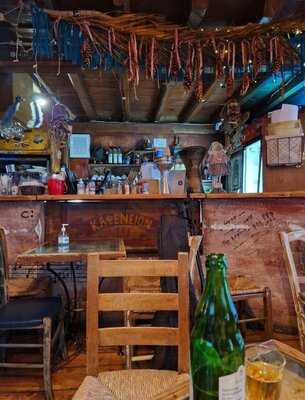 Καφενείον το 111