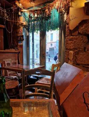 Καφενείον το 111