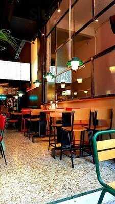 Monster Burgers Holargos