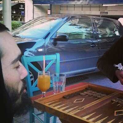 Γιουμπάμπα Καφέ Μπιστρό