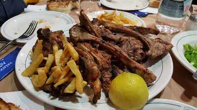 Λισγάρας Χασαποταβερνα