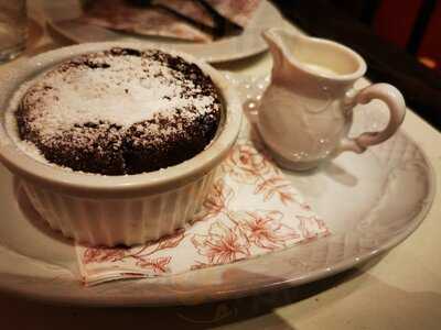 Le Petit Bistrot - Chez Lucien